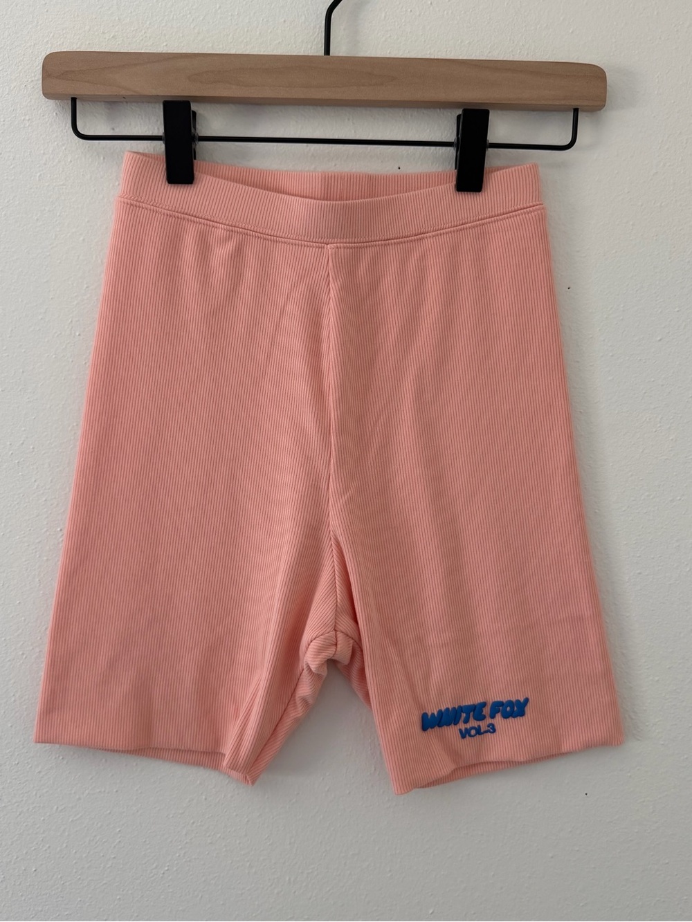 White Fox Boutique Vol. 3 Y2K Offstage Ribbed Bike Shorts Apricot Ice size xs